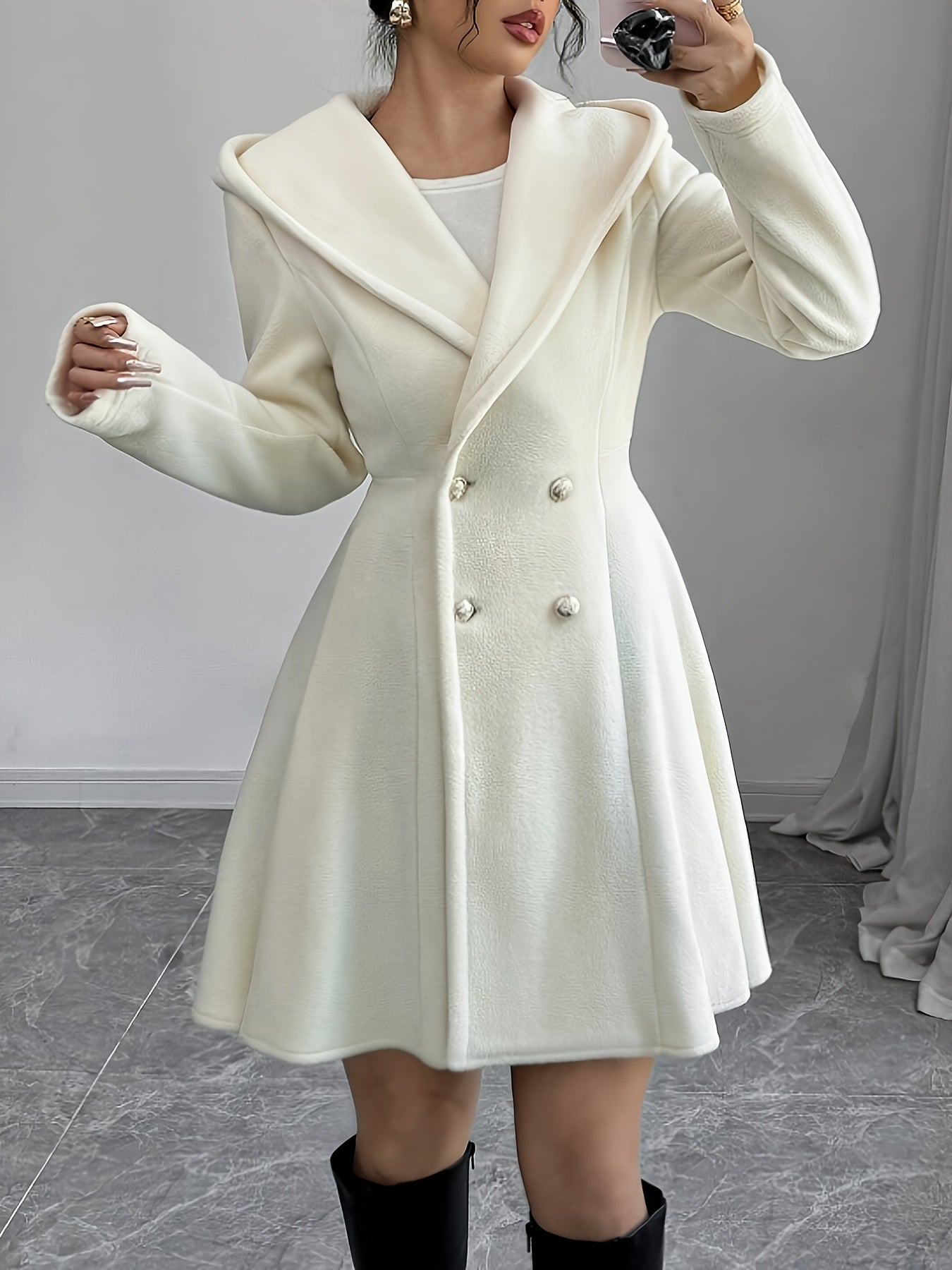 Vianne™ | Wide-Lapel Double-Breasted Fit-and-Flare Coat