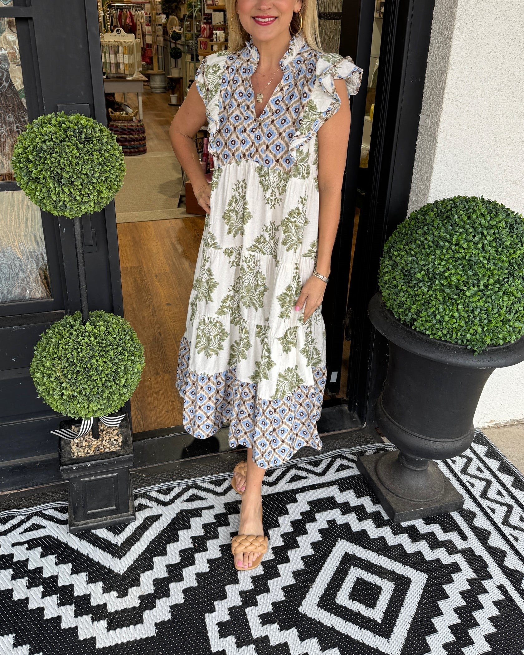 Artistic Floral Print Ruffle Sleeve Maxi Dress