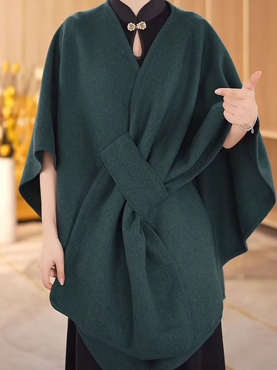 Maritza™ | Cozy Knitted Shawl with Fur Collar