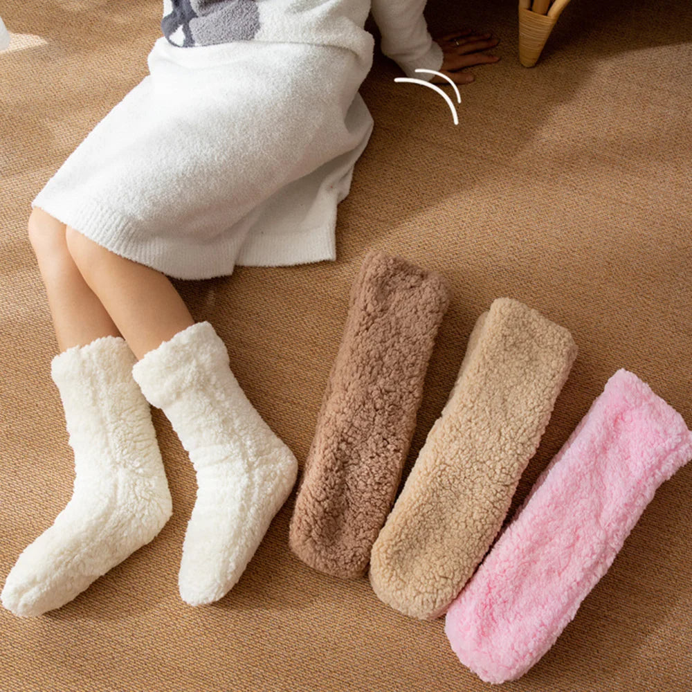 delphina™ | Sherpa fuzzy cozy crew socks