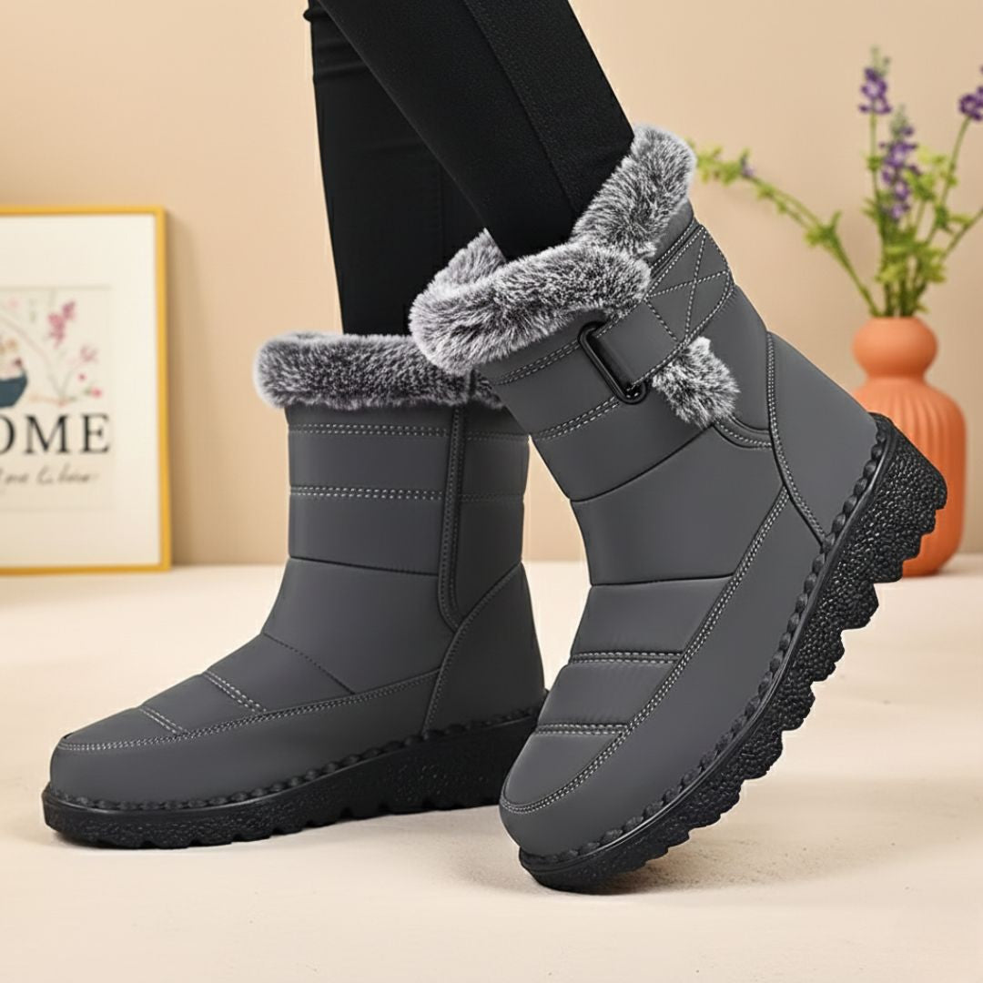 Laura™ | Faux-fur trim buckle winter boots