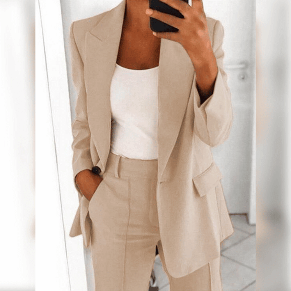 Elegant Suit for Women