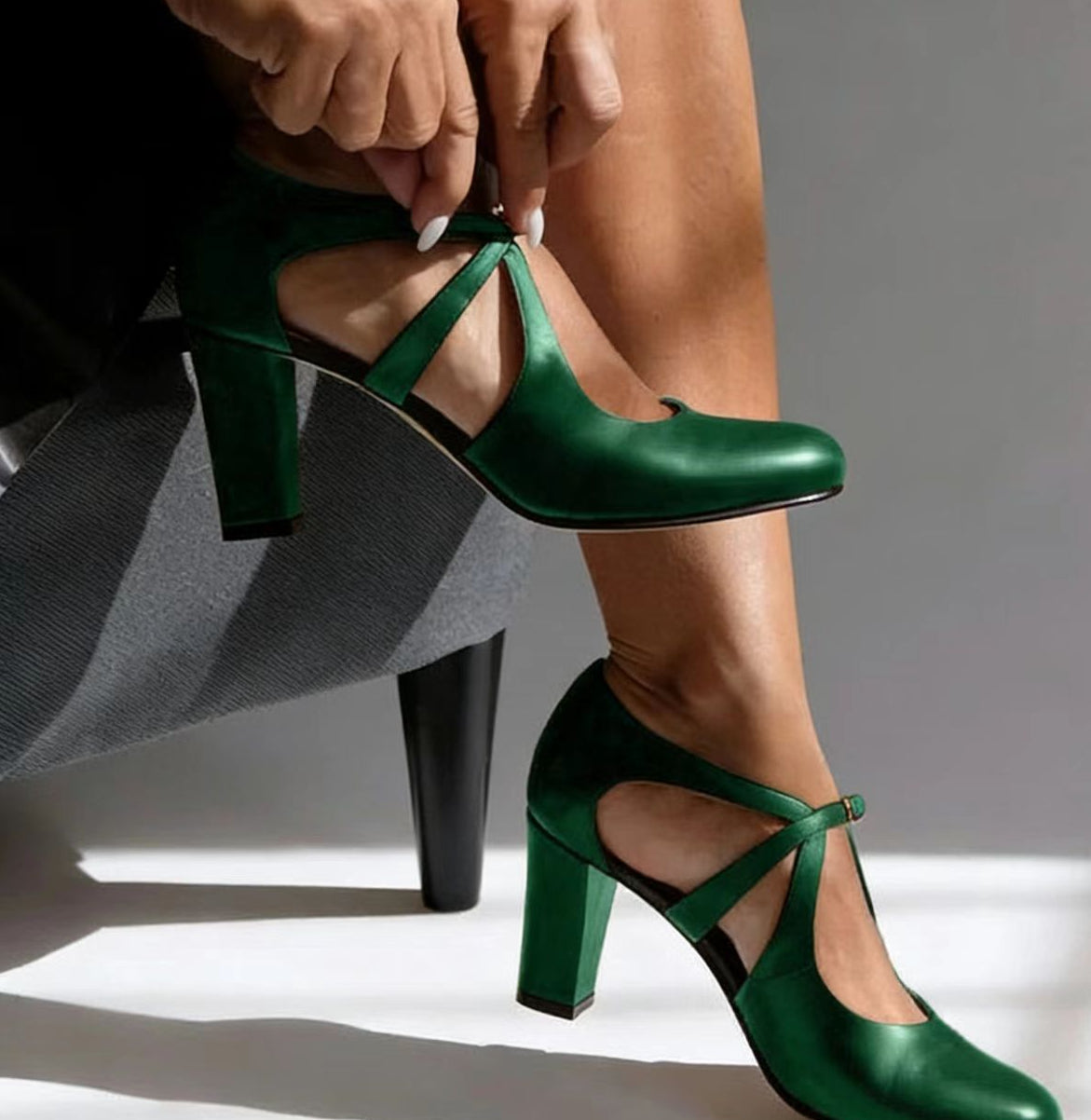 Cross-Strap Elegant Block-Heel Leather Pumps