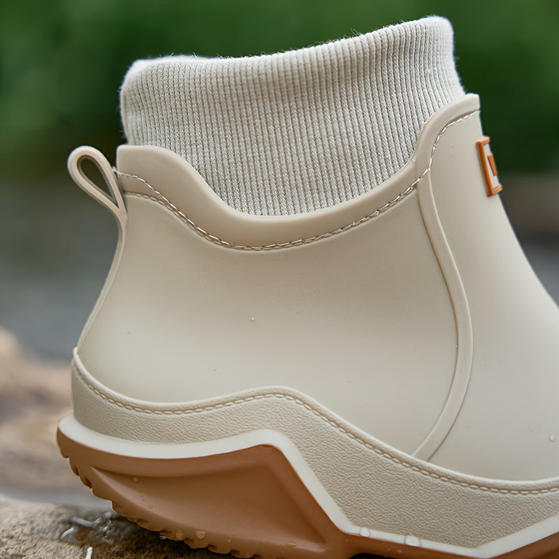 Rainy™ | Plush-lined rubber lug-sole ankle rain boots